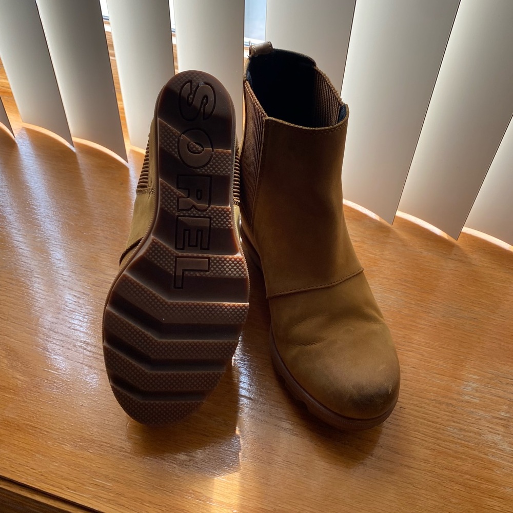 Tan Beige Wedge Sorel Boots 8 - image 3